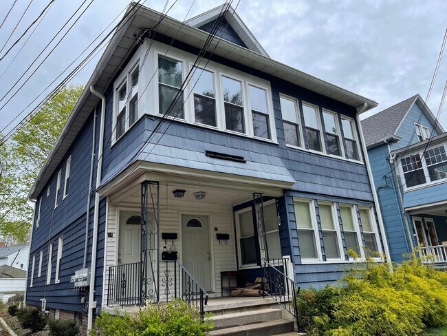 Building Photo - 14 Walden St