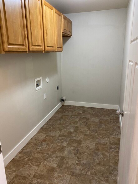 Laundry room - 8708 N. Cherry Ln.