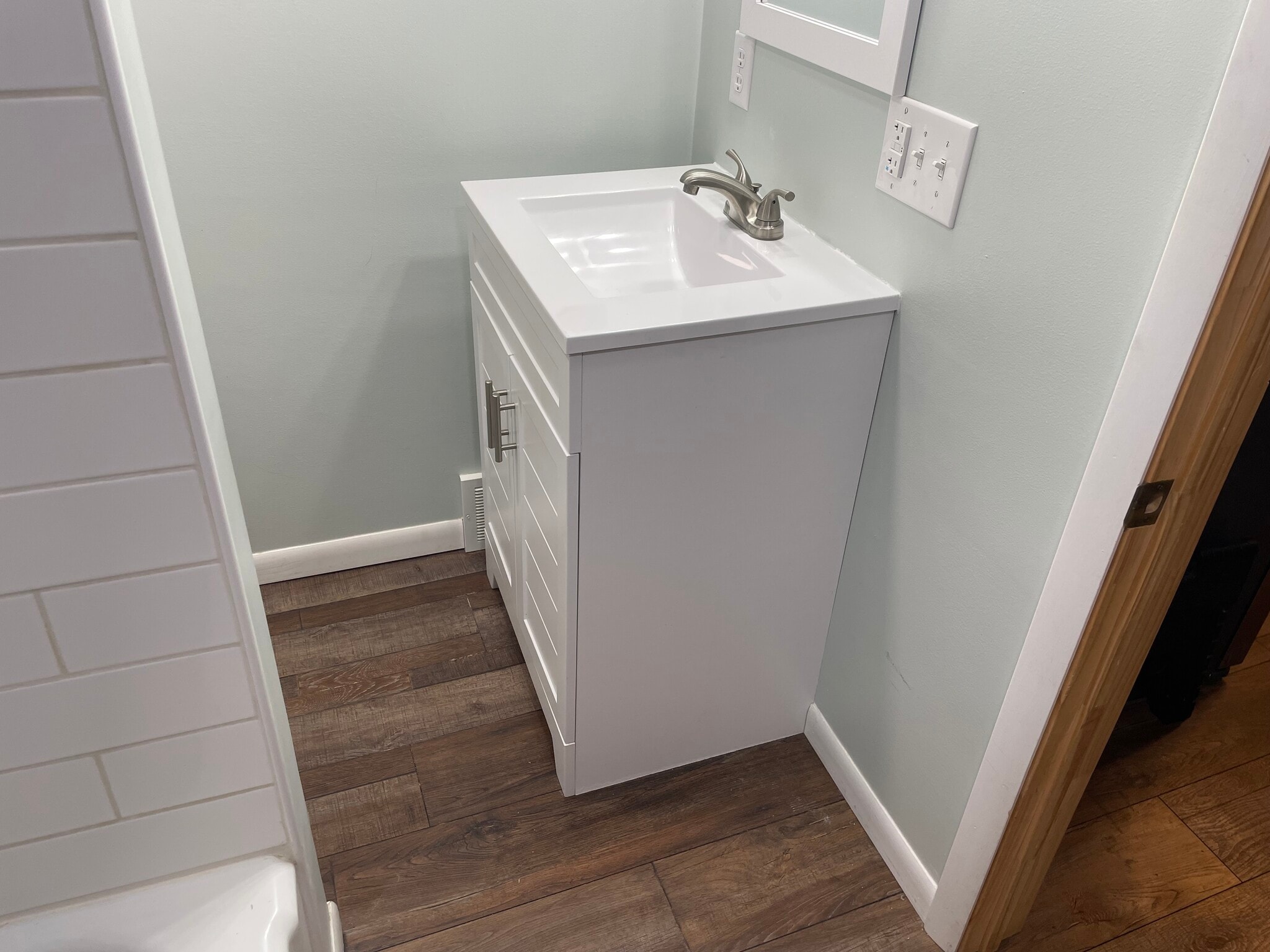 Building Photo - 315 East Brady Rd