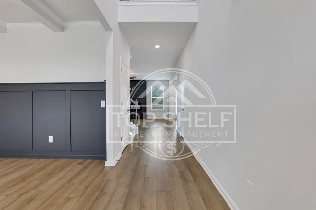 Building Photo - 2256 Cadenza Cir