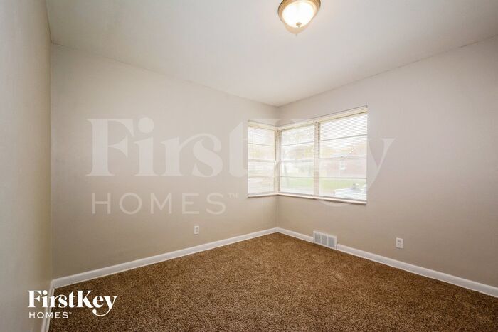 Building Photo - 1085 Colby Ave