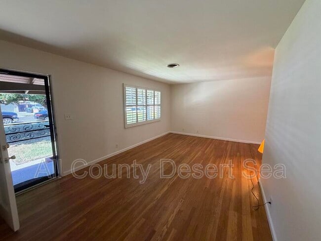 Building Photo - 10250 Masterson Rd