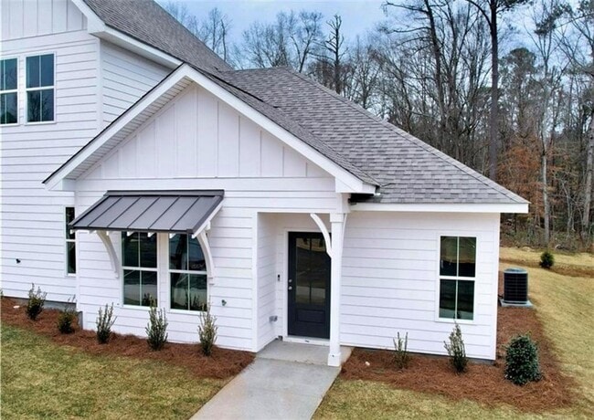 Primary Photo - 630 Village Dr