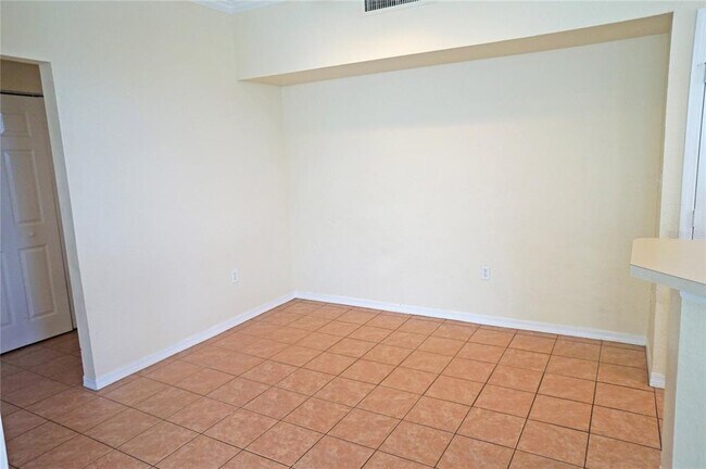 Building Photo - 9850 Lake Chase Island Way
