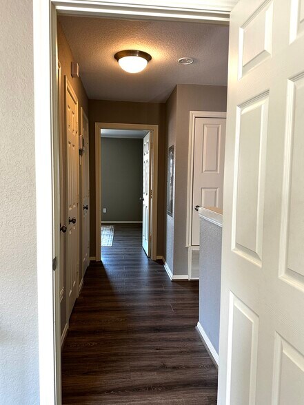 Building Photo - 2101 S 7th St