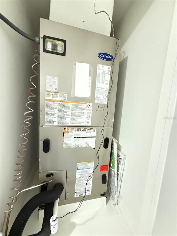 Building Photo - 8453 Monterey Pne Wy