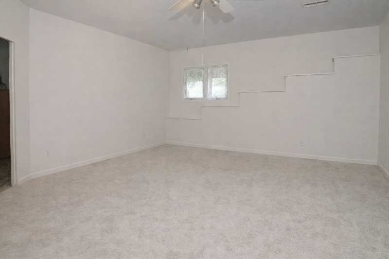 Building Photo - 264 CR 522