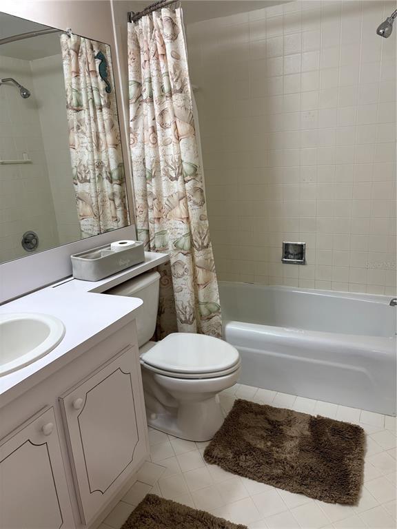 Building Photo - 4750 Cove Cir