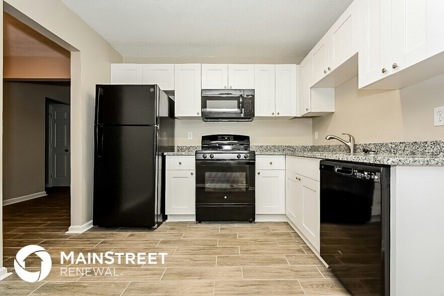 Building Photo - 5704 Phillips Dr