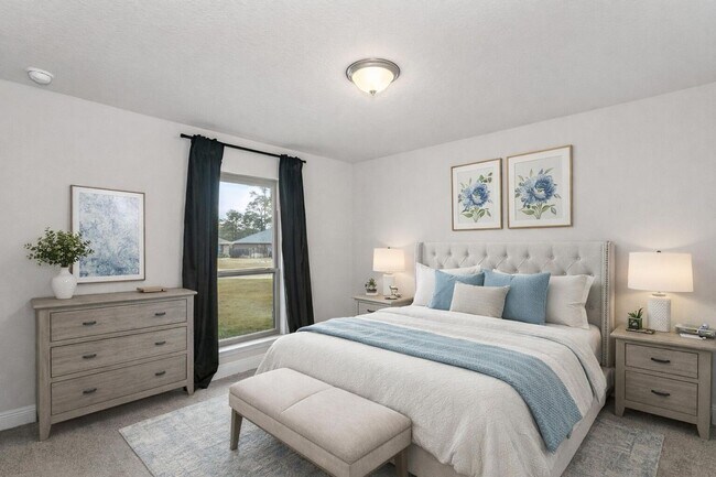 Building Photo - Beautiful Custom Build Home in North Crestview