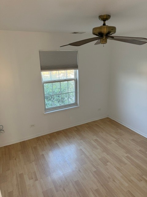 Building Photo - 705 E Whispering Oaks Dr