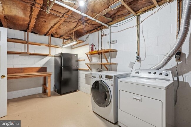 Building Photo - 10429 Red Granite Terrace