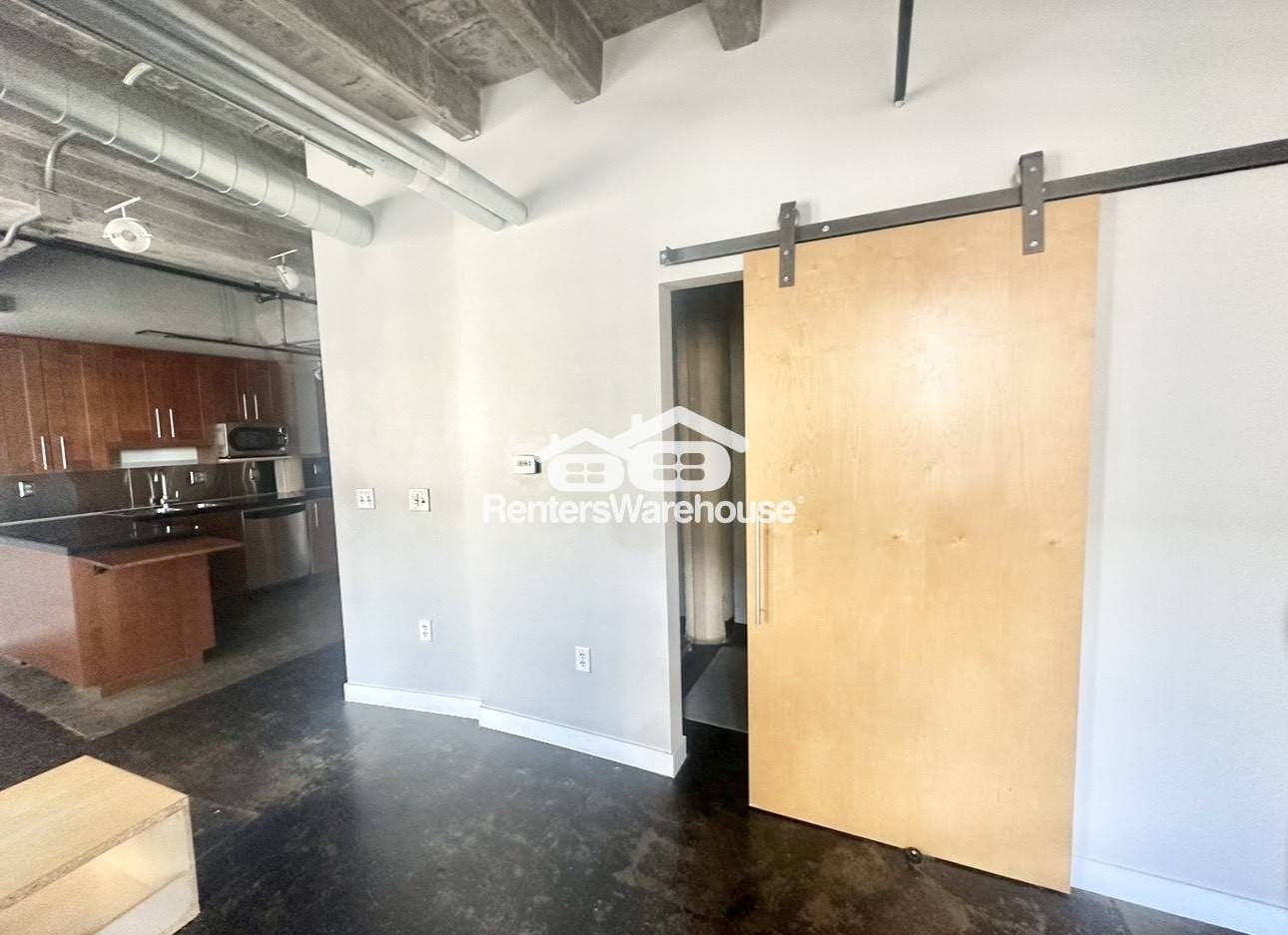 Building Photo - 112 11th St