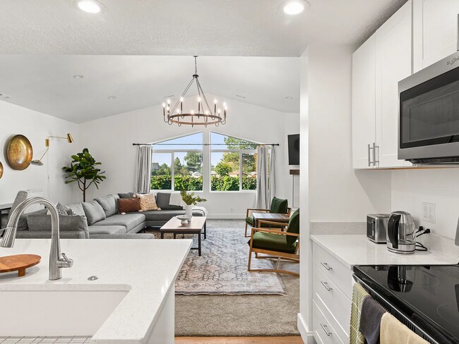 Building Photo - Fully Renovated 5BR Home with RV Parking & Designer Finishes