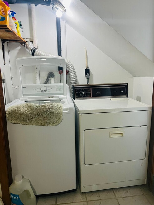 Building Photo - 68 Noble St