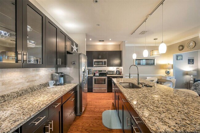 Building Photo - 2245 Chianti Pl