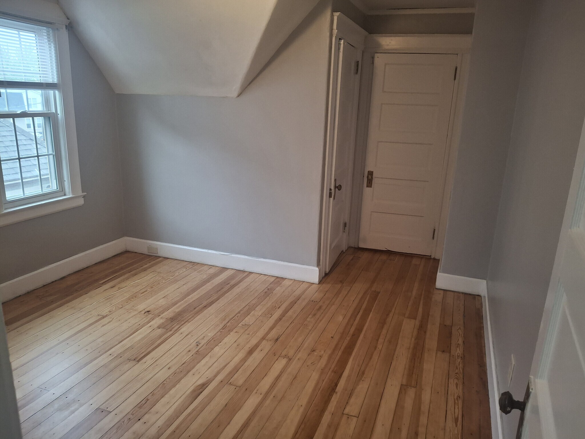 Family room - 422 Prospect Ave