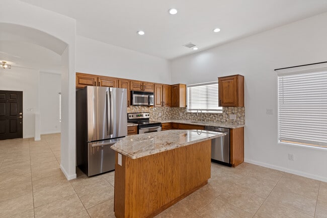 Building Photo - 5427 Cedar Springs Dr