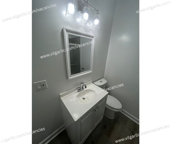 Building Photo - 4117 Euclid Ave