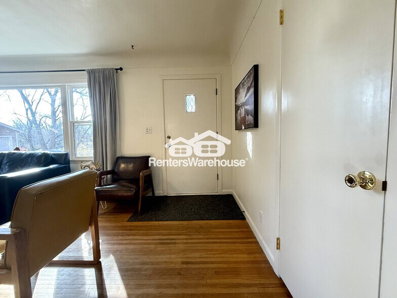 Building Photo - 5910 Tower St