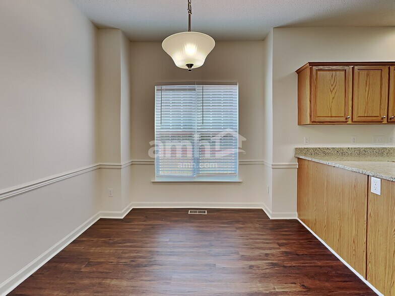 Building Photo - 135 Cabot Dr