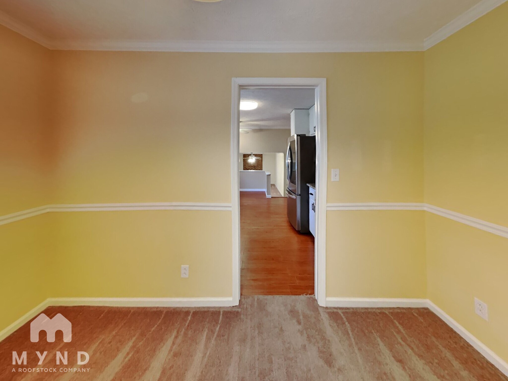 Building Photo - 1645 Brantford Dr