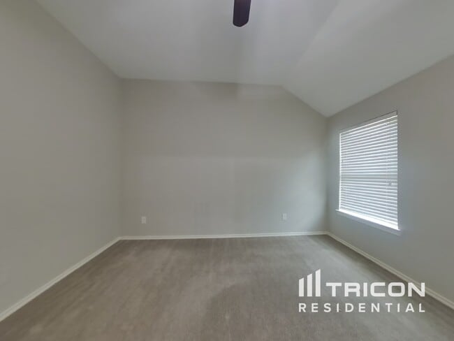 Building Photo - 1423 Evermore Manor Ln