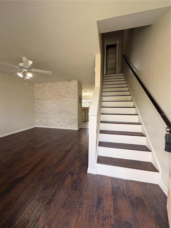 Building Photo - 358 Cervantes Dr