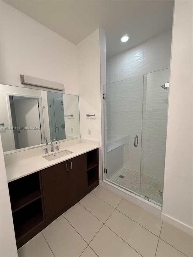 Building Photo - 7661 NW 107th Ave