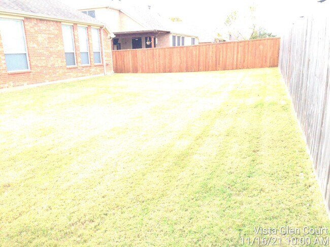 Building Photo - 4401 Vista Glen Ct