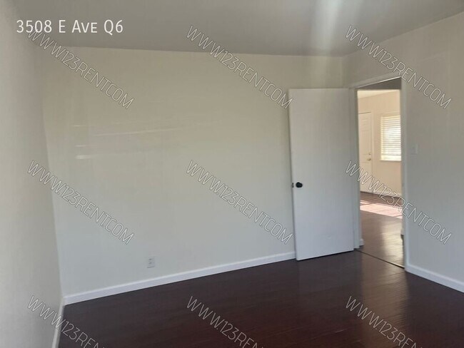 Building Photo - 3508 E Ave Q6