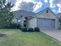 Building Photo - Beautiful Midway ISD Home