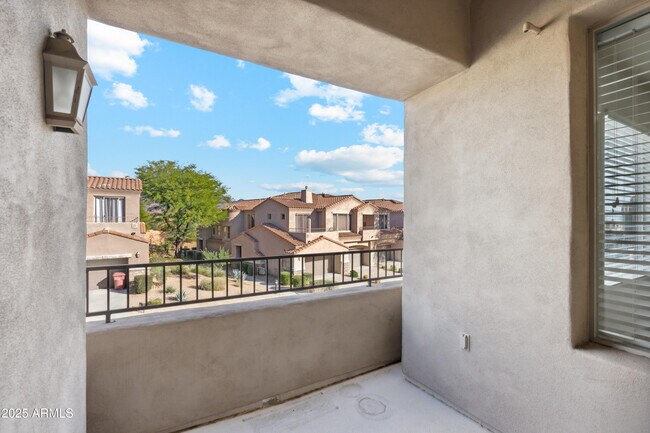 Building Photo - 19475 N Grayhawk Dr