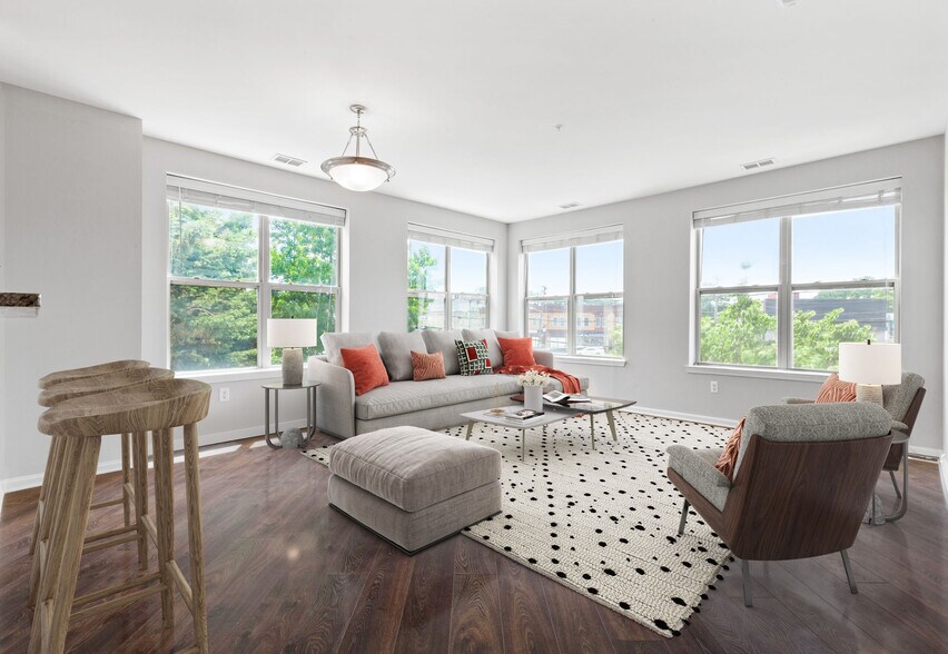 Rutherford Station 201 Railroad Ave East Rutherford NJ 07073