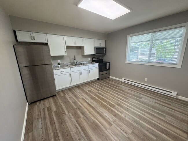 Building Photo - “Brand New Feel!” — Freshly Renovated 1 Bed with Modern Finishes