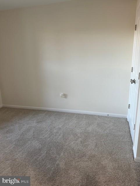 Building Photo - 165 Royal Ct