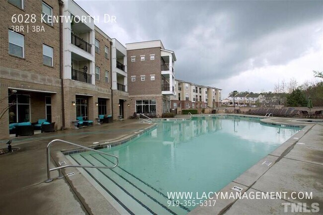 Building Photo - 6028 Kentworth Dr