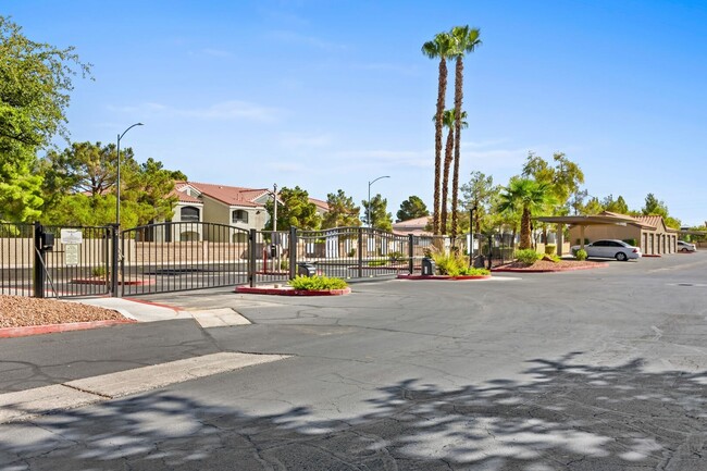 Building Photo - SE!!! Gated!! 1 Bedroom 1st Floor!! One Car Garage!!! Community Pool, Spa, Clubhouse!!! All tile ...
