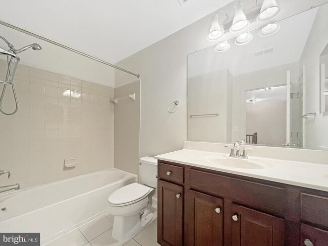 Building Photo - 8173 McCauley Way