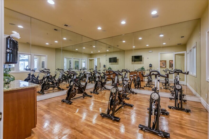 Building Photo - 11380 S Virginia St