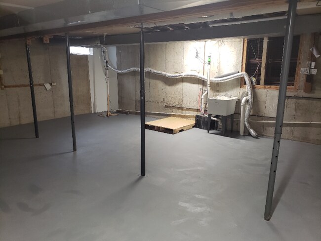 Building Photo - 1333 Pierce Ave