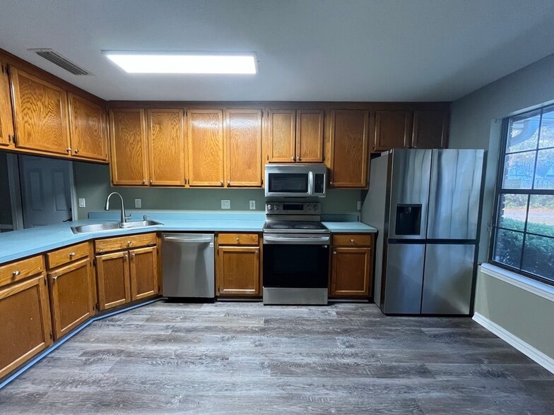 Building Photo - 3708 Carrington Pl