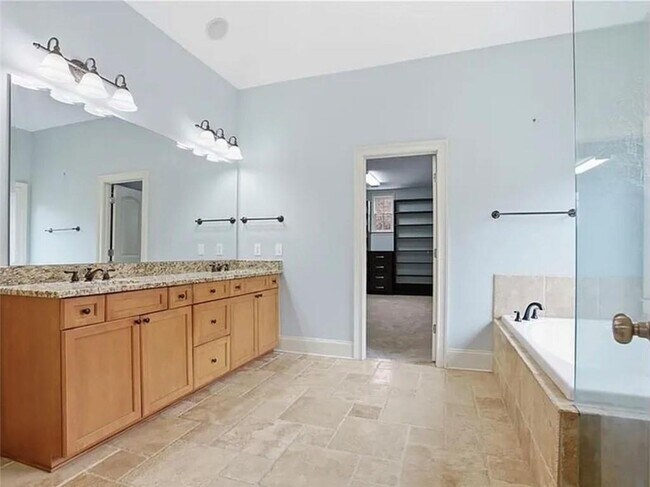 Building Photo - 845 Botanica Way
