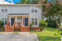 Building Photo - 9 Hayti Ln