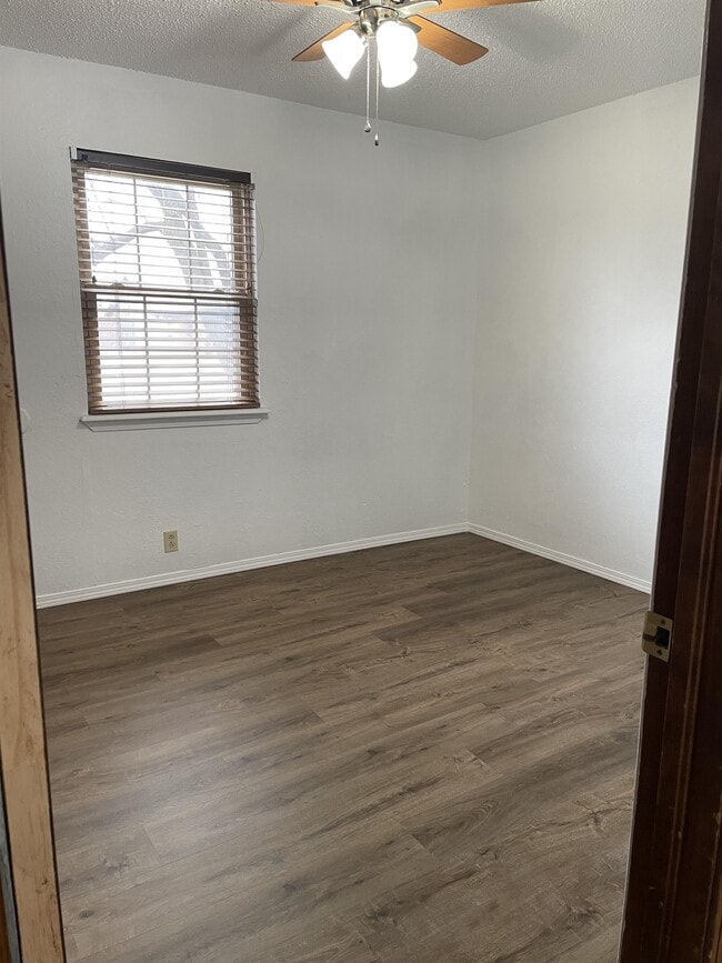 Building Photo - 4202 Concord Pl