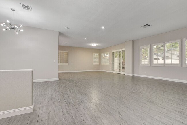 Building Photo - 4 bedroom, 3-bath home with a Pool!