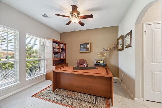 Building Photo - 346 Marble Springs Ln