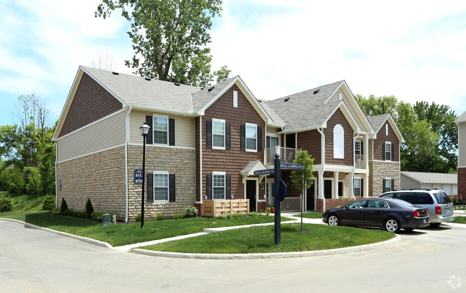 Remington Woods 8495 Bella Woods Dr Lewis Center OH 43035 Apartment