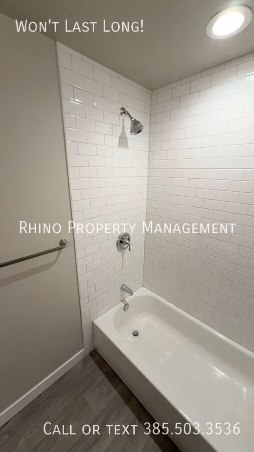 Building Photo - 927 Wahlen Way