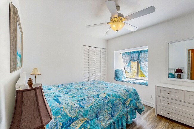Building Photo - 655 Windsurf Ln
